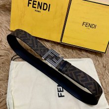 フェンディ メンズ ベルト 両面用 4.0cm