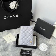 CHANEL AP3197 クラシックパスポートケース カヴィア粒革 サイズ:14.5x10.5cm