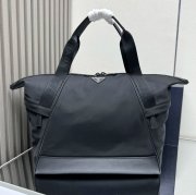 PRADA 2VC040B ナイロントラベルバッグ サイズ:44.5x40x24cm