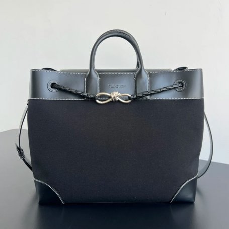 BOTTEGA VENETA BV 827066 アンディアーモ 帆布×レザー サイズ:43x39x20cm
