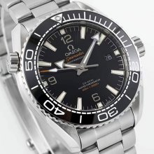 OMEGA 215.30.44.21.01.001 シーマスター プラネットオーシャン 600M 日本発売