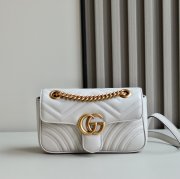 GUCCI 446744 レザー ベージュ、グレー、ゴールド 斜め掛けバッグ、ショルダーバッグ、ハンドバッグ、財布、ハンドバッグ GG、マルモント、新作 22cm サイズ:23x14x6cm