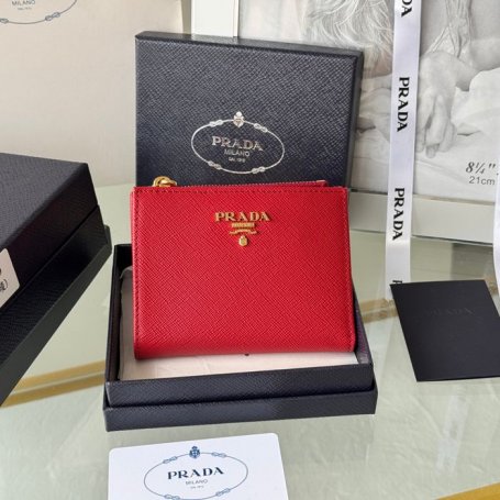 PRADA 1ML050 短財布 サフィアーノ十字紋 牛皮 サイズ:10x9cm