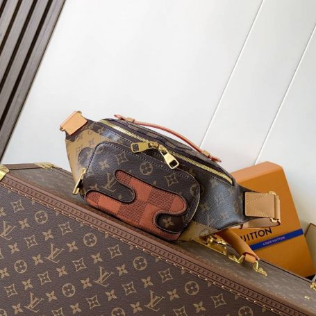 LOUIS VUITTON M15271 ラッシュ ウエストバッグ サイズ:30x15cm