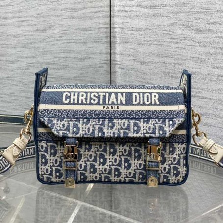 DIOR メッセンジャー 小 酒椰葉シリーズ サイズ:23x15cm