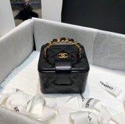 CHANEL ブラック×グリーン ハンドバッグ 小 11×9.5×8.5cm サイズ:11×9.5×8.5cm