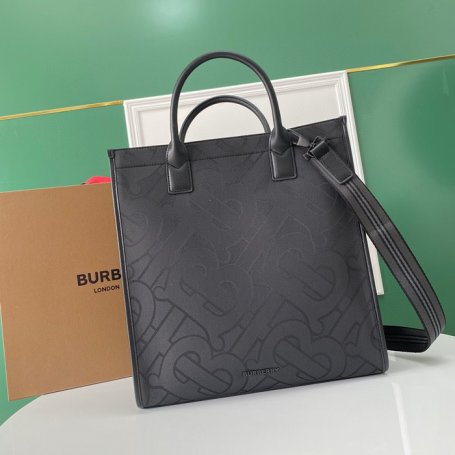 BURBERRY ロゴトート サイズ:37.5x35.5x15cm