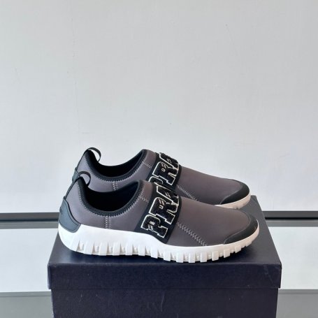 プラダ メンズ スニーカー 39-44