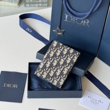DIOR H016-H020 サドルパスポートケース オブリーク サイズ:10x13.3cm