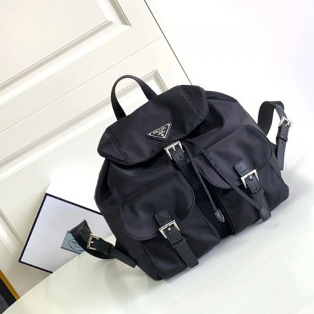 Prada レディース ナイロン リュック ナイロン ブラウン 1BZ811 サイズ:32x30x15cm