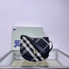 BURBERRY 3301 チェック 斜め掛けバッグ クラシックチェック 26x20x10cm サイズ:26x20x10cm