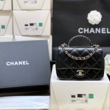 CHANEL ラムレザー ブラック×ゴールド クラシック 小 20×13×6cm サイズ:20×13×6cm
