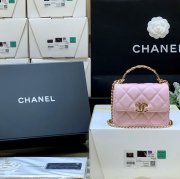 CHANEL AP2758 ラムレザー レッド×ゴールド 斜め掛けバッグ ファッショナブル 13×9.5×6cm サイズ:13×9.5×6cm
