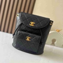 Chanel ヴィンテージ リュック ラムレザー ブラック A2210 サイズ:21x20.5x10cm