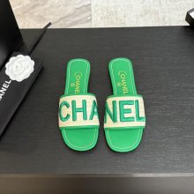 【CHANEL】25cスリッポンレディース