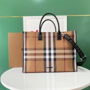 BURBERRY チェックトラベルバッグ サイズ:45x34x19cm