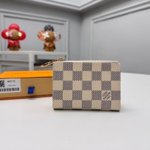 LOUIS VUITTON N00133 リサ財布 モノグラム サイズ:9x11.5x1.5cm