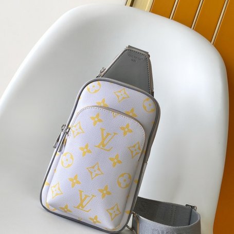 LOUIS VUITTON M15078 アベニュー ショルダー サイズ:33x16x5.7cm