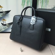 PRADA クラシック0305 ブリーフケース サイズ:38x28cm