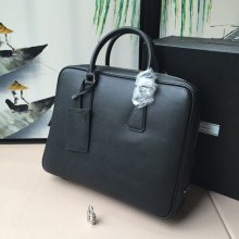 PRADA クラシック0305 ブリーフケース サイズ:38x28cm