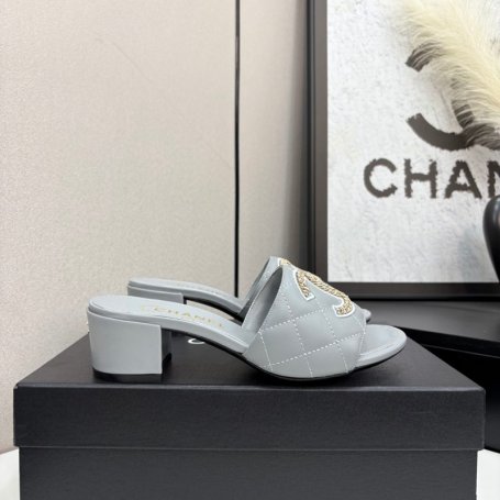 【CHANEL】2026スリッポンレディース