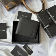 SAINT LAURENT 607727 メンズ対折り財布 荔枝紋刻印 サイズ:11x9.5x2.5cm