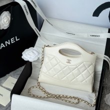 CHANEL AS3656 ラムレザー ゴールド クラシック 小 20.5×17.5×4cm サイズ:20.5×17.5×4cm