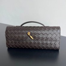 BOTTEGA VENETA BV 741511 クラッチバッグ 編み羊革 31x13cm サイズ:31x13cm