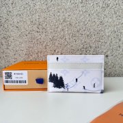 LOUIS VUITTON M14864 カードケース カラードモノグラム スポーツシーン ホワイト サイズ:11x1.5cm