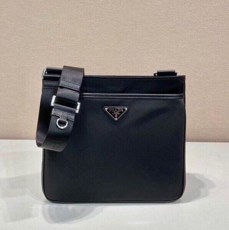 PRADA 2VH118 ショルダー サイズ:28x25cm