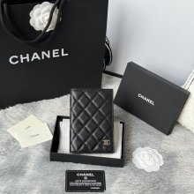 CHANEL AP3197 クラシックパスポートケース カヴィア粒革 サイズ:14.5x10.5cm