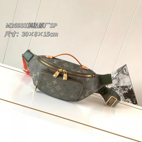 LOUIS VUITTON M26933 ラッシュ ウエストバッグ オリーブグリーン サイズ:30x15cm