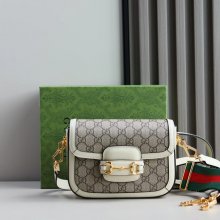 GUCCI 658574 キャンバス ホワイト 斜め掛けバッグ 20x14cm サイズ:20.5x14x5cm