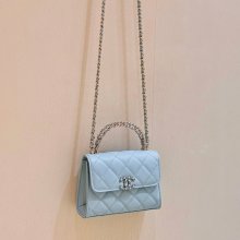 CHANEL カーフレザー 荔枝紋 ピンク×ブルー クラシック 14.5×11.5×5.5cm サイズ:14.5×11.5×5.5cm
