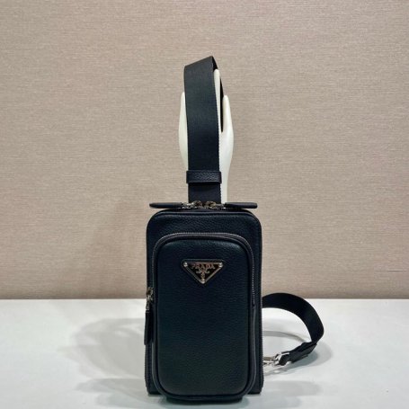 PRADA 2VH195 鹿革スマホバッグ サイズ:18x11.5cm