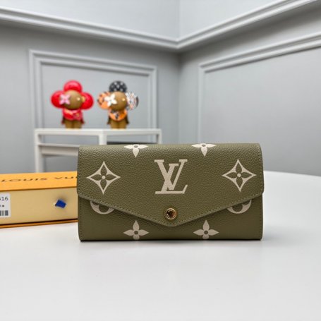 LOUIS VUITTON M82516 サラ長財布 モノグラムアンプラント グリーン サイズ:19x10.5cm