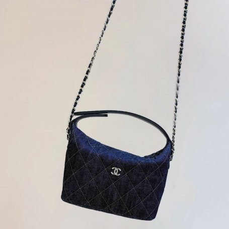 CHANEL デニム 斜め掛けバッグ クラシック 春夏 21.5×19×6cm サイズ:21.5×19×6cm