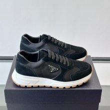 プラダ メンズ スニーカー 38-46