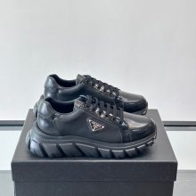 プラダ メンズ スニーカー ダウンタウンボールド 39-44