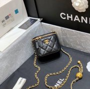 CHANEL AP1447 ラムレザー レッド 斜め掛けバッグ クラシック 11×8.5×7cm サイズ:11×8.5×7cm