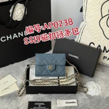 CHANEL 0238 SS19 チェーン付きカードケース カヴィア粒革 サイズ:12.5x8.5x2.5cm