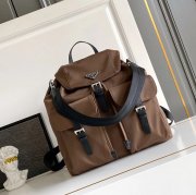PRADA 2VZ110 ナイロン ゴールド ショルダーバッグ、リュックサック ナイロン、クラシック 39x34x15cm サイズ:39x34x15cm