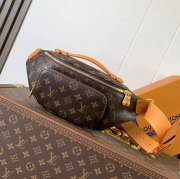 LOUIS VUITTON M14019 牛皮革ウエストバッグ ラッシュ サイズ:30x15cm