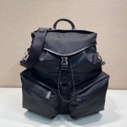 Prada ランウェイ リュック ナイロン ブラック 2VZ108 サイズ:45x38x18cm