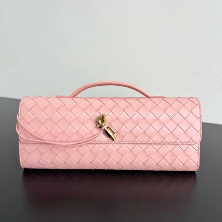 BOTTEGA VENETA BV 741511 クラッチバッグ 編み羊革 31x13cm サイズ:31x13cm