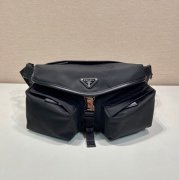 PRADA 2VH175 ショルダー サイズ:27x18cm