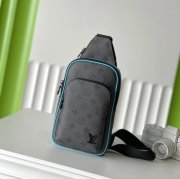 LOUIS VUITTON M11703 アベニュー 灰花ショルダー胸バッグ サイズ:30x16x5.7cm