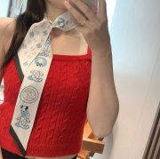 シャネル ツイリー小スカーフ。100％シルク 120 6cm