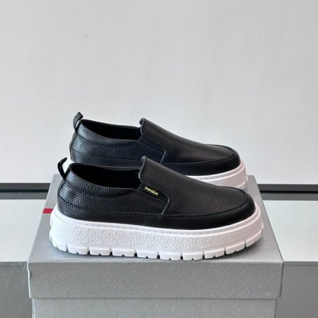 プラダ メンズ スリッポン 38-45