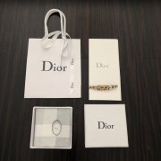 ブローチ D ウィングブローチ（麦穂シリーズ）— スワロフスキーシルバーシャドウ×アンティークゴールド、気品ある仕上がり